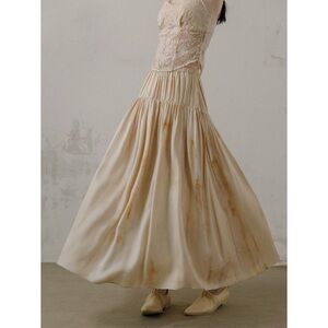 Murmurmi Elegant Cream Skirt
